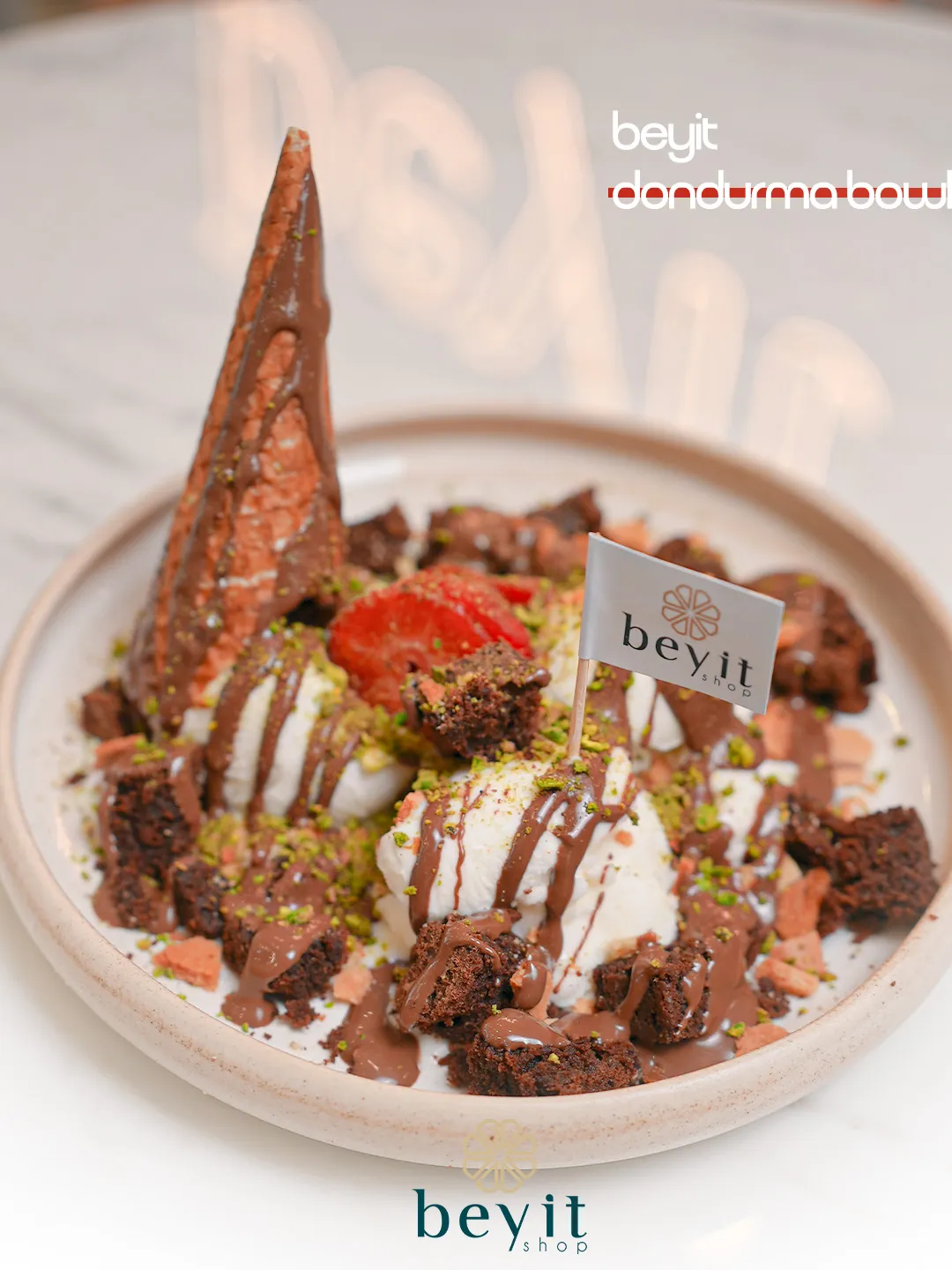 Beyit Dondurma Bowl